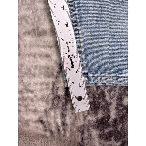 Vintage Levis 32 inches x 34 Womens Made In USA 560 Loose Tapered Fit - Picture 8 of 11